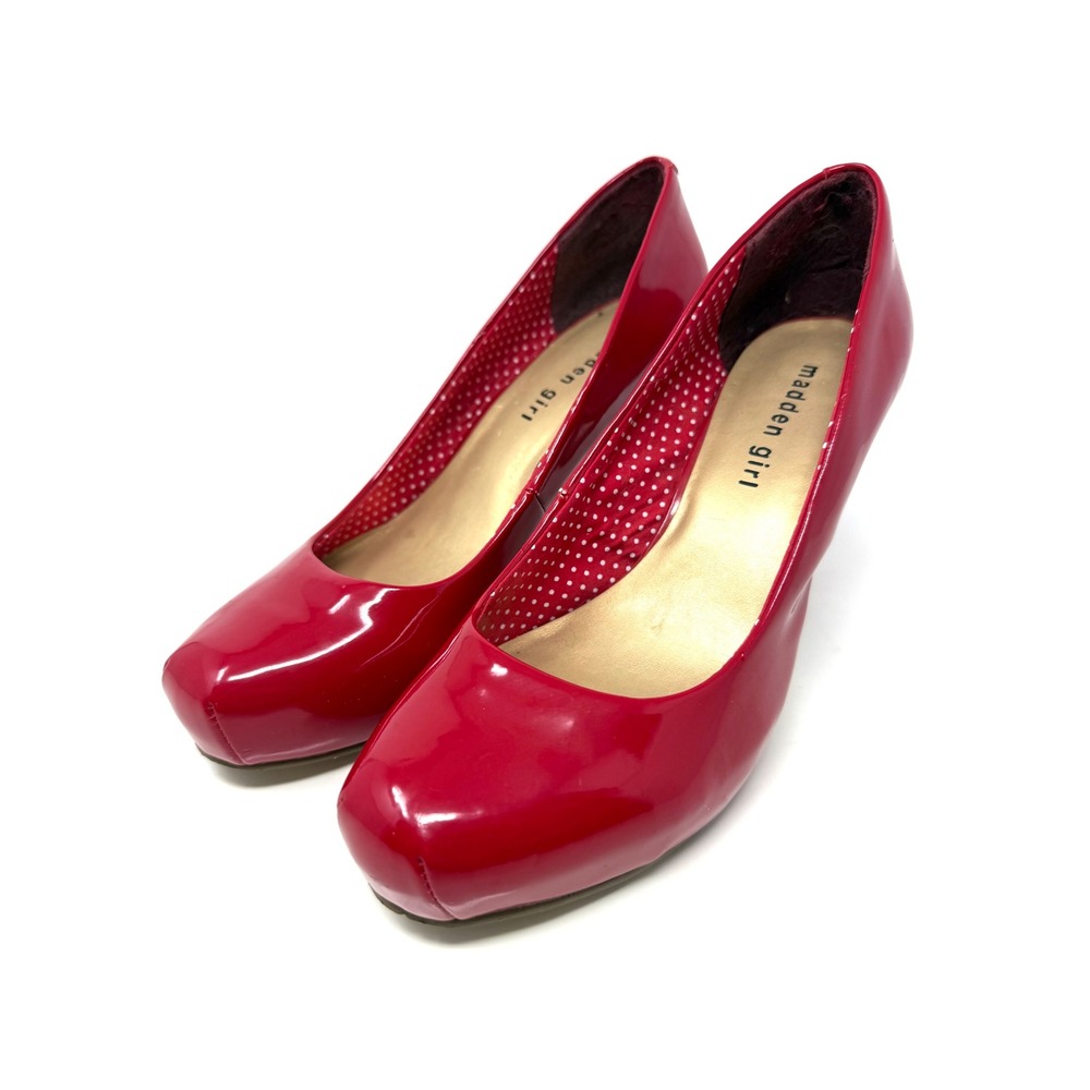Madden Girl Red Patent Platform Pumps Round Toe Stiletto Heels Size 7.5